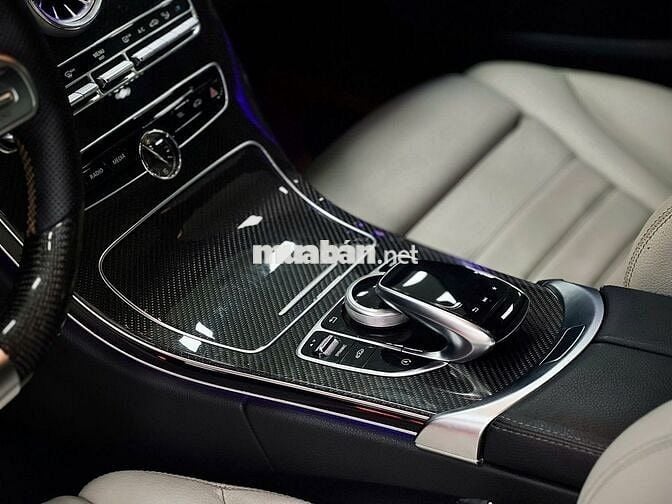 Mercedes Benz C300 AMG 2017 - 45,000 km siêu cọp.