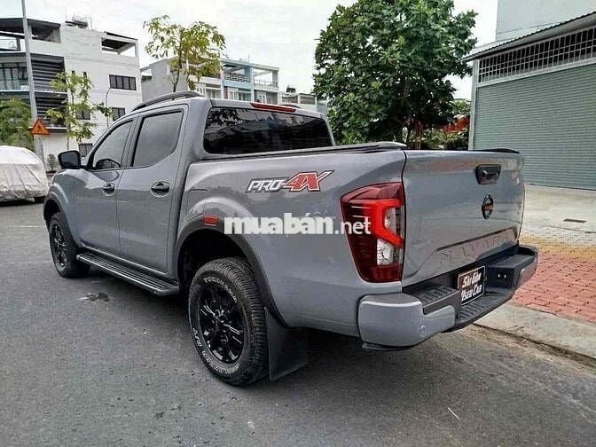 Nissan Navara Pro 4x dk 2023 siêu đẹp