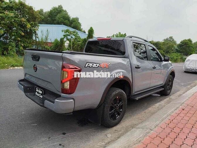 Nissan Navara Pro 4x dk 2023 siêu đẹp