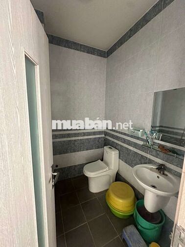 Bán nhà hẻm xe hơi 3 lầu Bùi Minh Trực P5 Q8