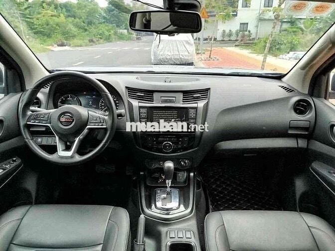 Nissan Navara Pro 4x dk 2023 siêu đẹp