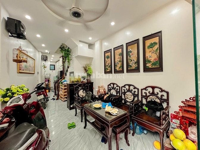 Bán nhà phố Trương Định, Hoàng Mai 36m, 5 tầng. Giá: 10 tỷ