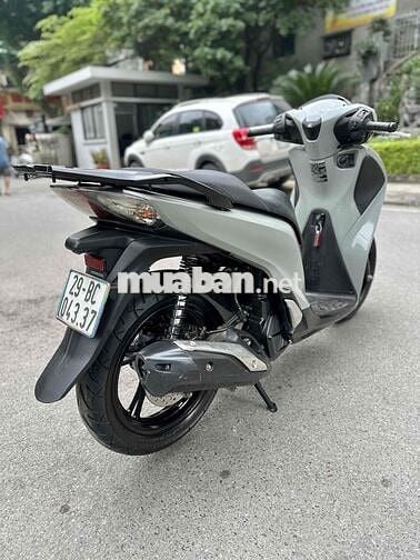 SH việt Nam 2018! 125 phanh CBS, chính chủ, lướt m