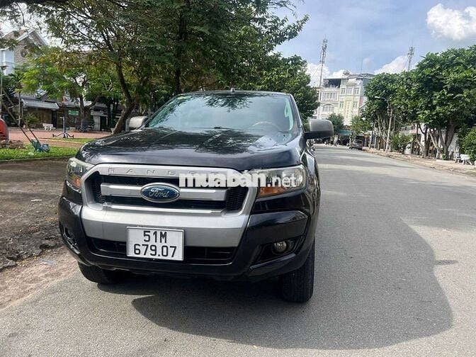 Ford Ranger XLS 4x2 MT Đen