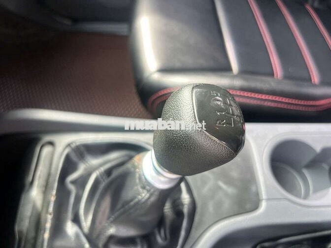 Ford Ranger XLS 4x2 MT Đen