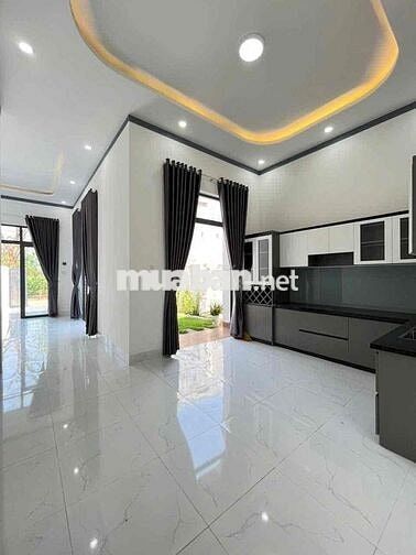 nhà đẹp sau lừng Trường Đại Học Tây Nguyên cách chợ Eakao chỉ 1km rẻ