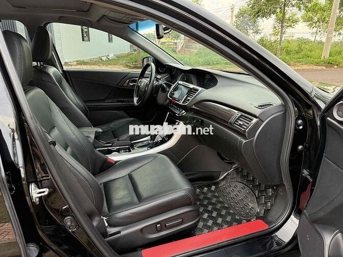 Honda Accord 2016 Đen