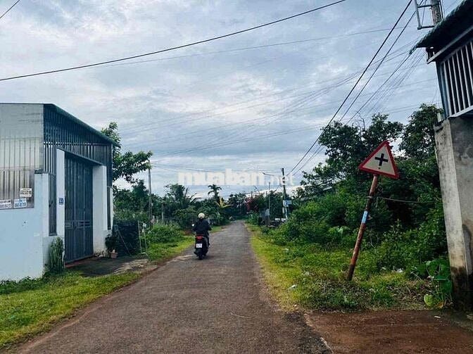 1lô *** ngay UBND Tân An 5x25 giá đầu tư - vị trí tiềm năng