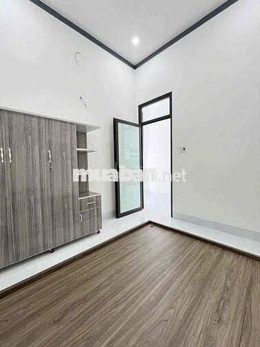 nhà đẹp sau lừng Trường Đại Học Tây Nguyên cách chợ Eakao chỉ 1km rẻ