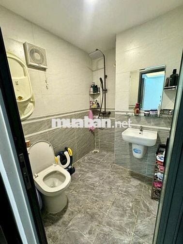 HOT Bán căn hộ giá tốt Lý Thường Kiệt, 50m2, Q11, HCM. 2 mặt tiền