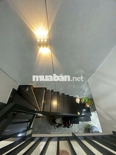 BÁN NHÀ ĐẸP PHÚ ĐỊNH P16 Q8 - HẺM XE HƠI - 2 TẦNG 2PN 2WC - NHỈNH 3 TỶ