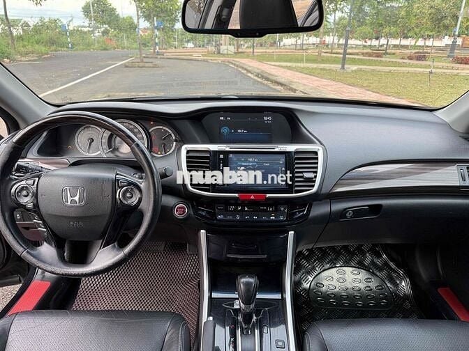 Honda Accord 2016 Đen