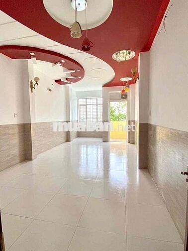 CHO THUÊ NHÀ MỚI 4 TẦNG VỊ TRÍ ĐẸP - MẶT TIỀN ĐƯỜNG VÕ VĂN KIỆT