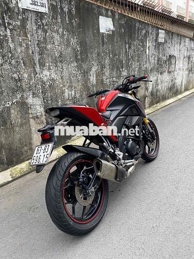 Yamaha TFX Đen đỏ