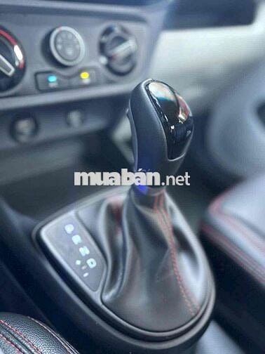 Hyundai Grand i10 2022 1.2 Sedan AT - 53000 km