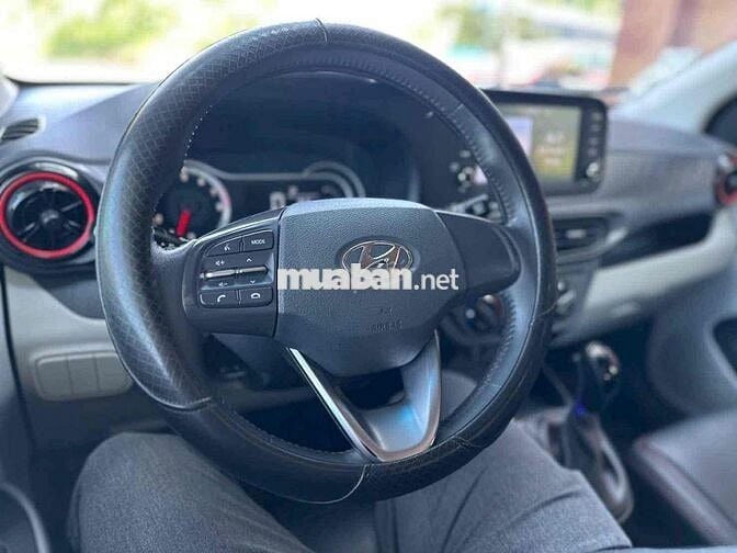 Hyundai Grand i10 2022 1.2 Sedan AT - 53000 km