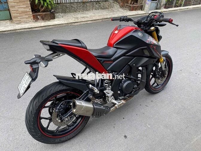 Yamaha TFX Đen đỏ