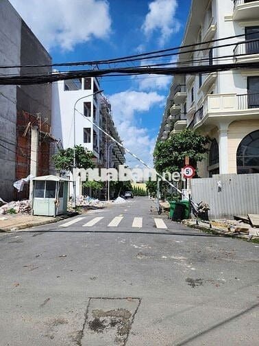 Chính chủ gủi bán lô đất gốc 2 mặt tiền thạnh lộc 16