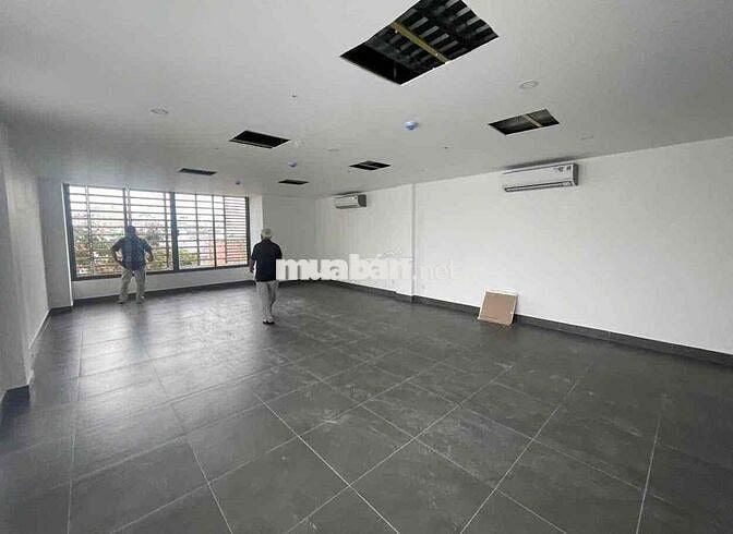 Chính chủ cho thuê nhà mặt tiền đường Nguyễn Cư Trinh Quận 1