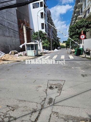 Chính chủ gủi bán lô đất gốc 2 mặt tiền thạnh lộc 16