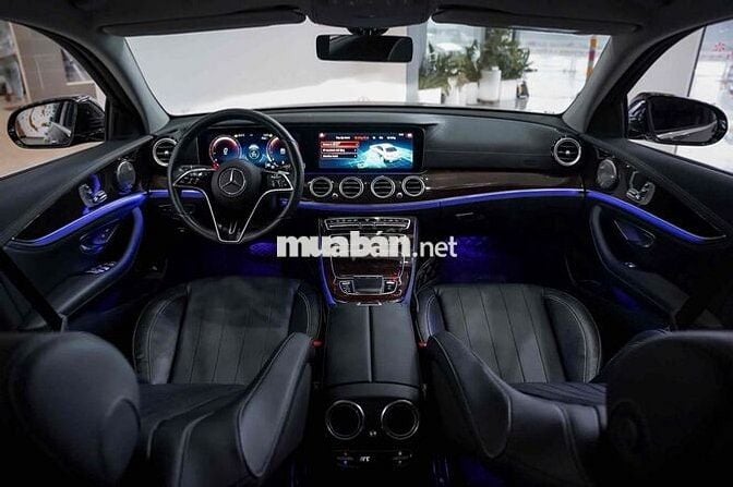 🔺 𝐌𝐄𝐑𝐂𝐄𝐃𝐄𝐒-𝐁𝐄𝐍𝐙 E200 EXCLUSIVE SẢN XUẤT 2021 LƯỚT