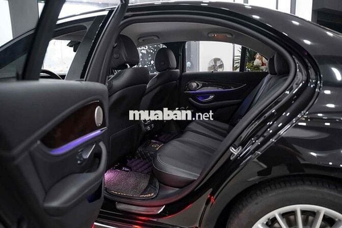 🔺 𝐌𝐄𝐑𝐂𝐄𝐃𝐄𝐒-𝐁𝐄𝐍𝐙 E200 EXCLUSIVE SẢN XUẤT 2021 LƯỚT