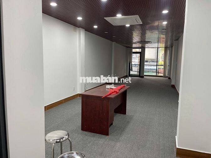 Nhà phố Tân Định vị trí đẹp, 2 tầng, 4PN tiện nghi😍