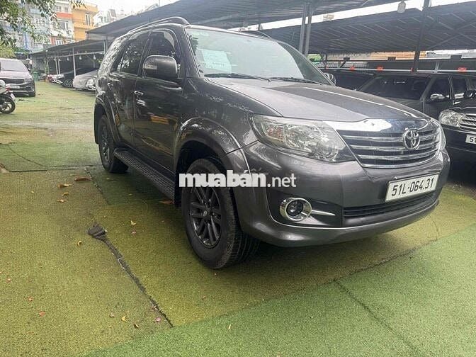 Toyota Fortuner 2016 2.7V 4X2 AT - 106000 km