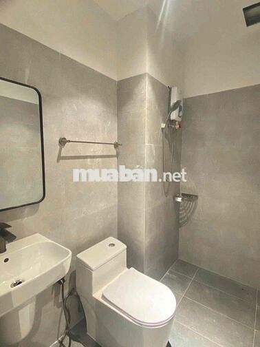 Căn Hộ Ban công, Máy giặt Riêng gần Bảy Hiền - Bắc Hải  - CMT8