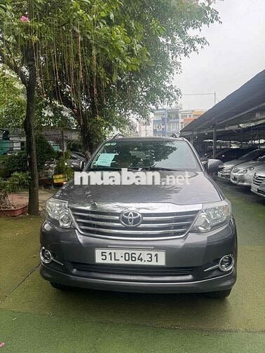 Toyota Fortuner 2016 2.7V 4X2 AT - 106000 km