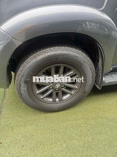 Toyota Fortuner 2016 2.7V 4X2 AT - 106000 km