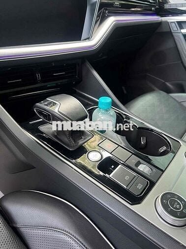 Volkswagen Touareg Luxury full 2023 , hoá đơn full