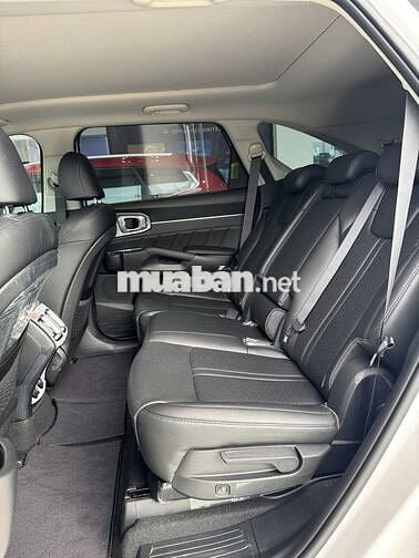 Kia Sorento Hybrid Ưu đãi Khủng