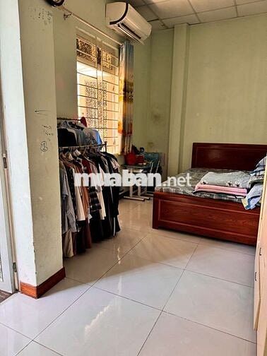 🍀 chủ kẹt tiền cần bán gấp nhà mới đẹp hẻm thông , đường số1, phbp