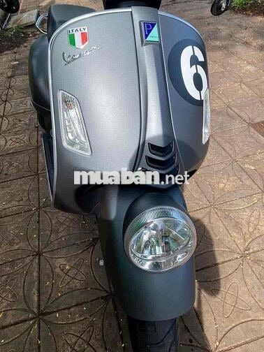 Piaggio Vespa Sei Giorni 2022 Xám 7000km