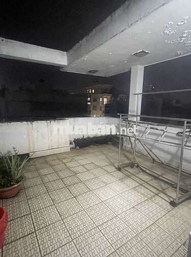 Xe hơi đậu trong nhà, Phan Huy  Ích, 60m2, 4 tầng, giá 6.75 tỷ.