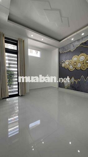 Đừơng số 6 , 56m2 , 4 tầng, shr ,6.2 tỷ Thương  lượng