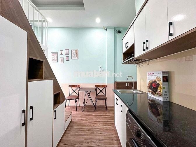 DUPLEX BANCOL SIÊU THOÁNG NGAY GẦN HÀNG XANH, KHÔNG GIỚI HẠN NGƯỜI Ở