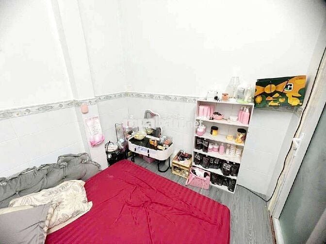 BÁN NHÀ MẶT TIỀN SÁT TÊN LỬA 6,65 TỶ (5×12)