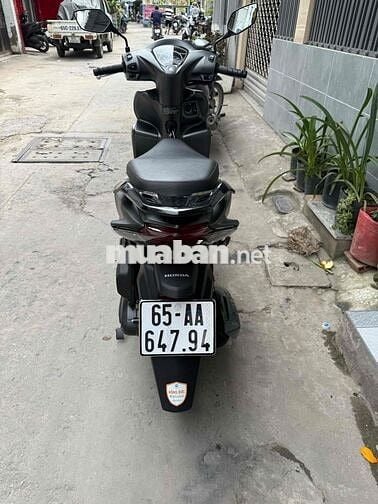 Honda Vision 2025 Xám 300km