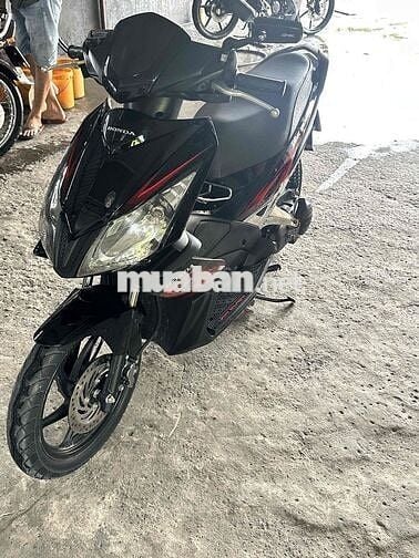 Ab Việt lên thái