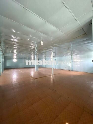 Cho thuê kho, mặt bằng kinh doanh 500m2 ngay Nguyễn Văn Linh, Quận 7