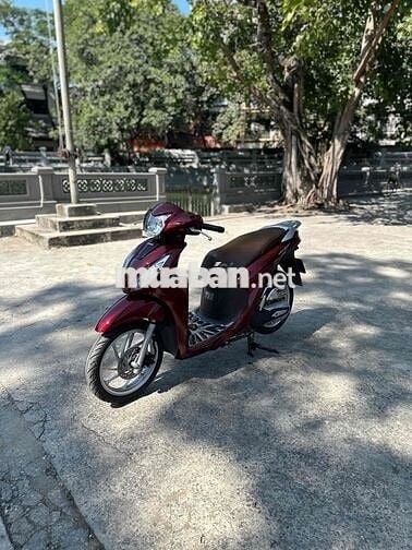 Vision 2022 chính chủ lăn tay Máy zin nilong cả xe