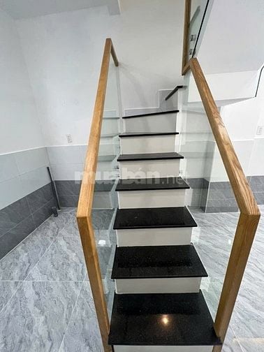 Mình chính chủ cần bán gấp  căn nhà q7