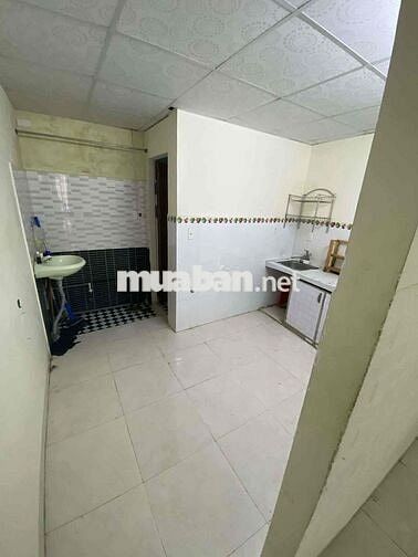 cần cho thuê nhà nguyên căn kiệt núi thành gần tttp