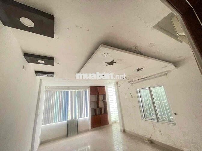 ✅ Cho thuê nhà 4 tầng mặt tiền Hoà Cường - Gần Tiểu La - 15 Triệu