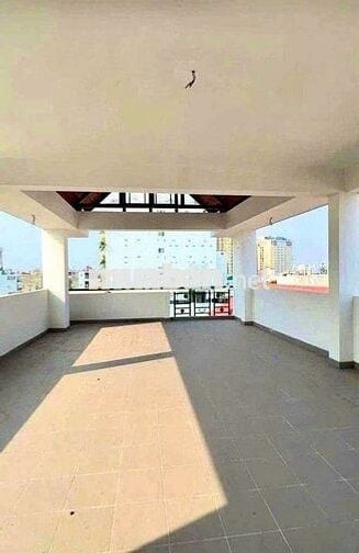 Mặt Tiền Tân Sơn .4PN 3WC full nội thất + 1 MBKD