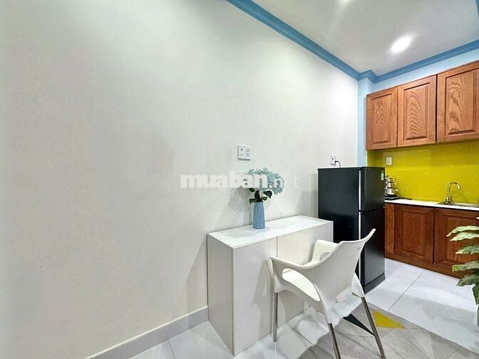 TRỐNG SẴN PHÒNG MỚI XÂY FULL NỘI THẤT NHÀ ĐẦY ĐỦ TIỆN NGHI CÓ BẢO VỆ