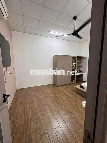 Cho thuê mặt bằng kd trệt lầu 2pn 2wc gần vòng xoay Hiệp Thành 3