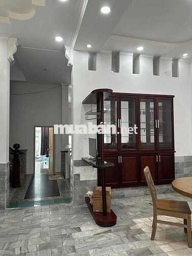 💛 Cho Thuê Căn Hộ 1PN Rộng 80m2 , Dạng Biệt Thự Sân Vườn , Có Bảo Vệ